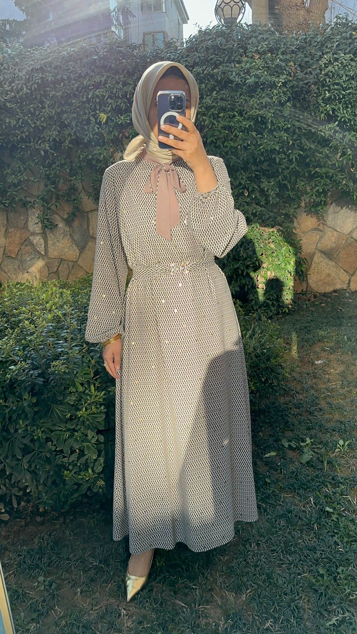 Sim Detaylı Desenli Elbise