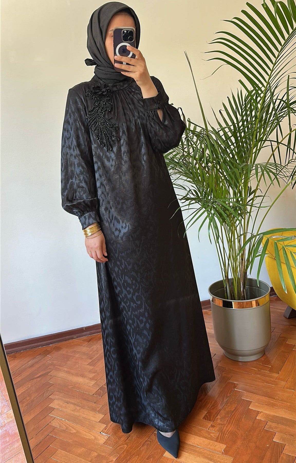 İşleme Detaylı Elbise Siyah