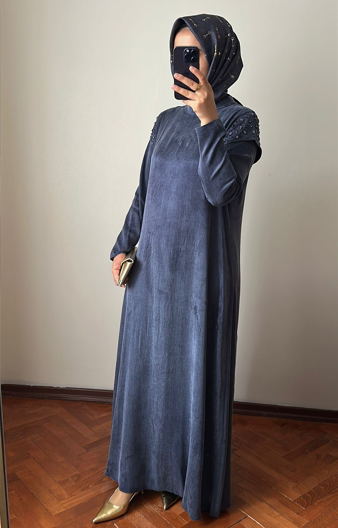 İşleme Detaylı İpek Cupra Elbise İndigo